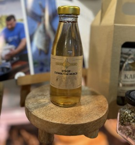 Syrop z kwiatów akacji